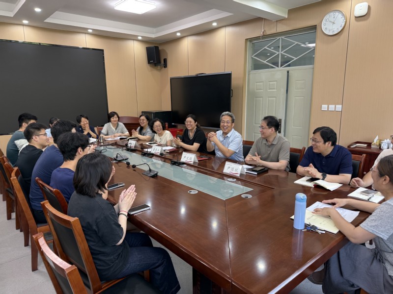 管理学院举办2025届毕业生座...